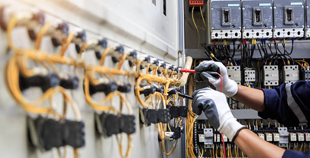 Professional Electrician technician working in Cisco, TX